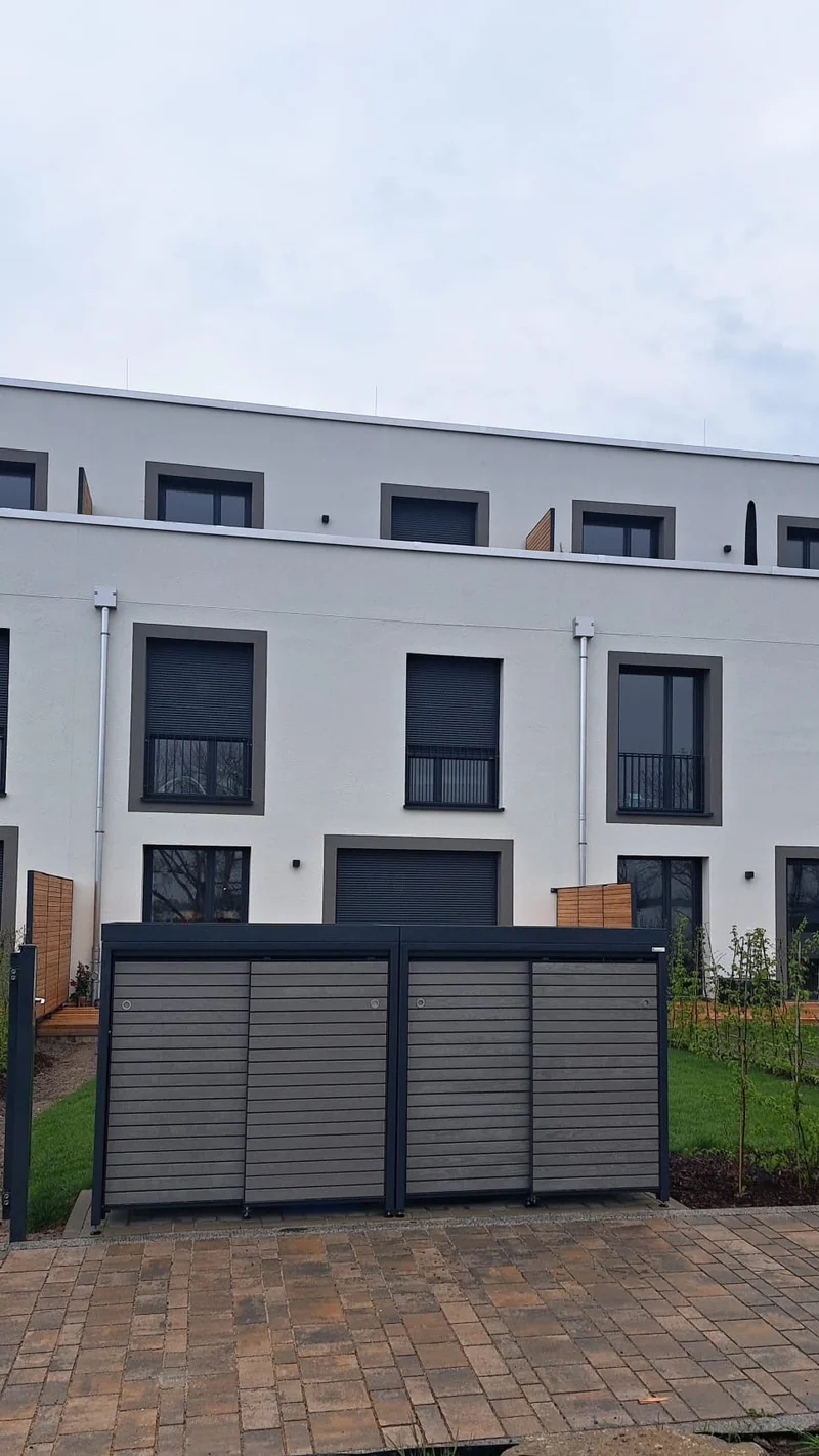 PREMIUM Holz 4er Mülltonnenbox mit Schiebetüren
