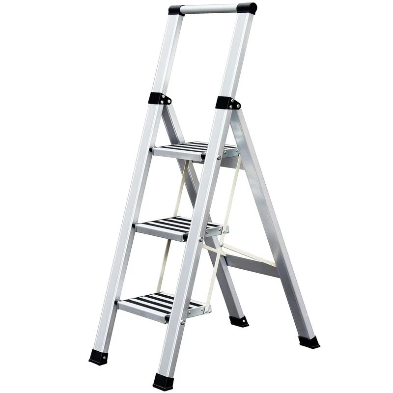 Tatkraft Adamant – Trittleiter 3 Stufen, bis 150 kg, Trittleiter Klappbar, rutschfesten Stufen, Aluminium, Modern Design