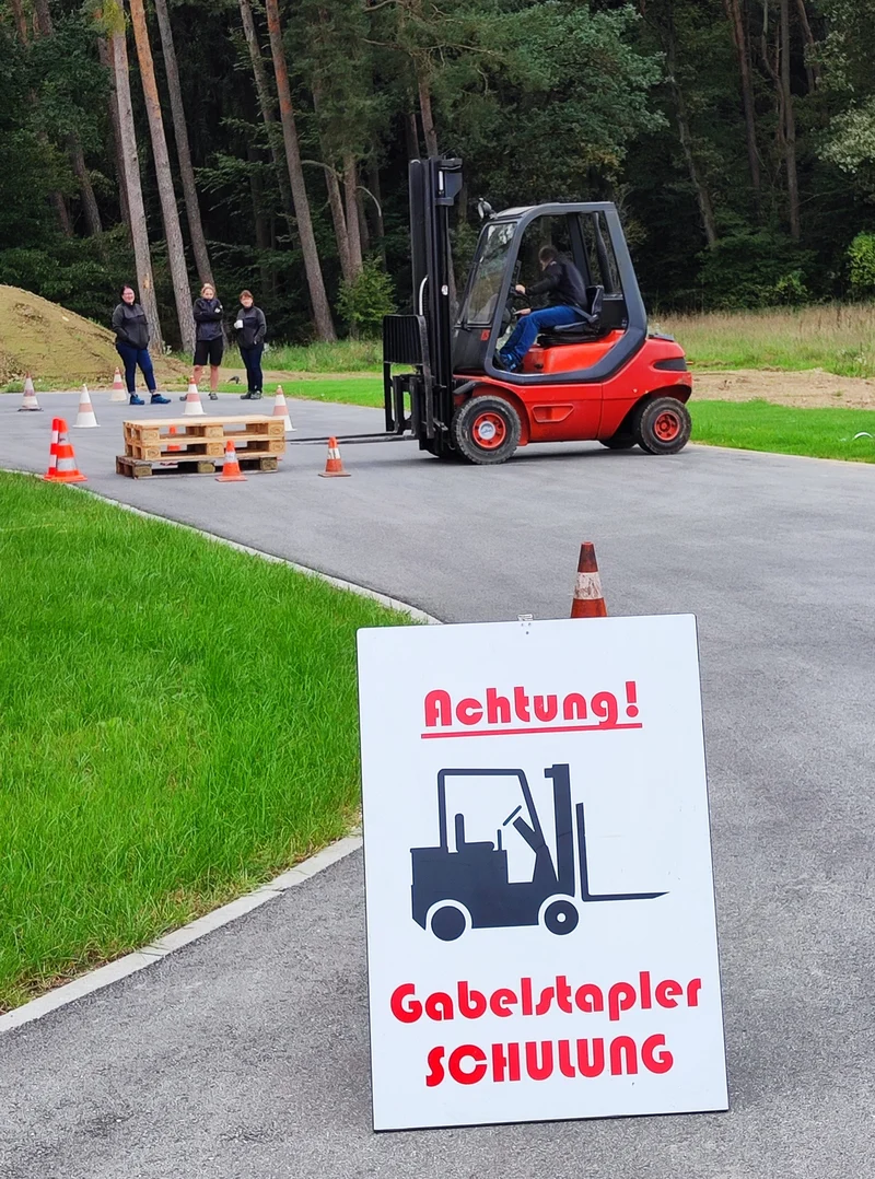 Bedienerlehrgang 3b für Gabelstapler (Flurförderzeuge)