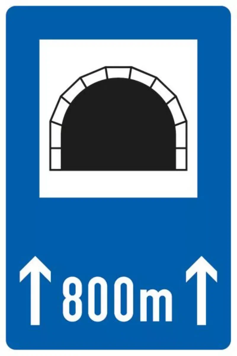 Verkehrszeichen VZ327-50 Tunnel, mit Längenangabe in m