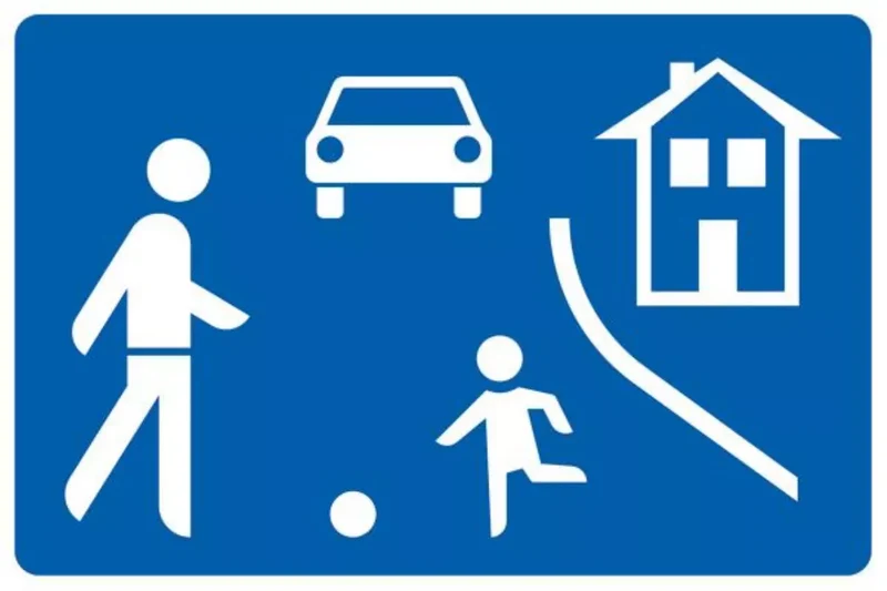 Verkehrszeichen VZ325.1 Beginn eines verkehrsberuhigten Bereichs
