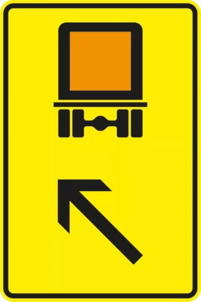 Verkehrszeichen VZ422-13 Wegweiser für kennzeichnungspflichtige Fahrzeuge mit gefährlichen Gütern, links einordnen
