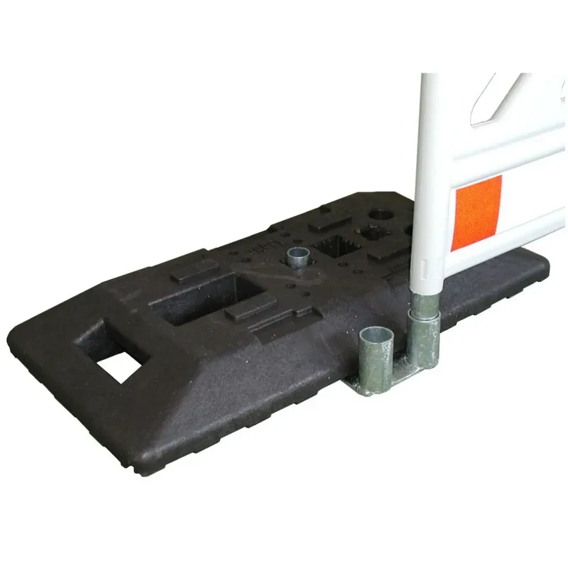 Distanzhalter für Absturzsicherung in Fußplatten., zur hindernis- und