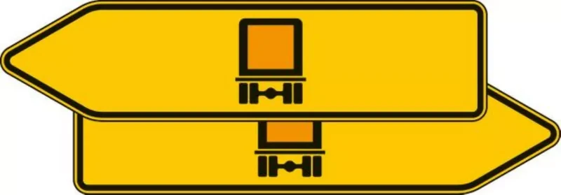 Verkehrszeichen VZ421-41 Pfeilwegweiser für kennzeichnungspflichtige Fahrzeuge mit gefährlichen Gütern, doppelseitig