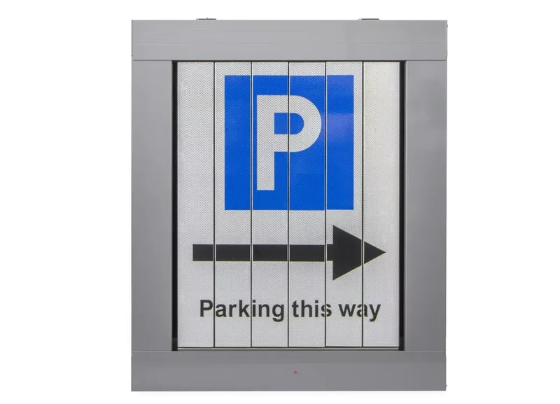Prismenschild mit Bildgröße 948 x 950 mm