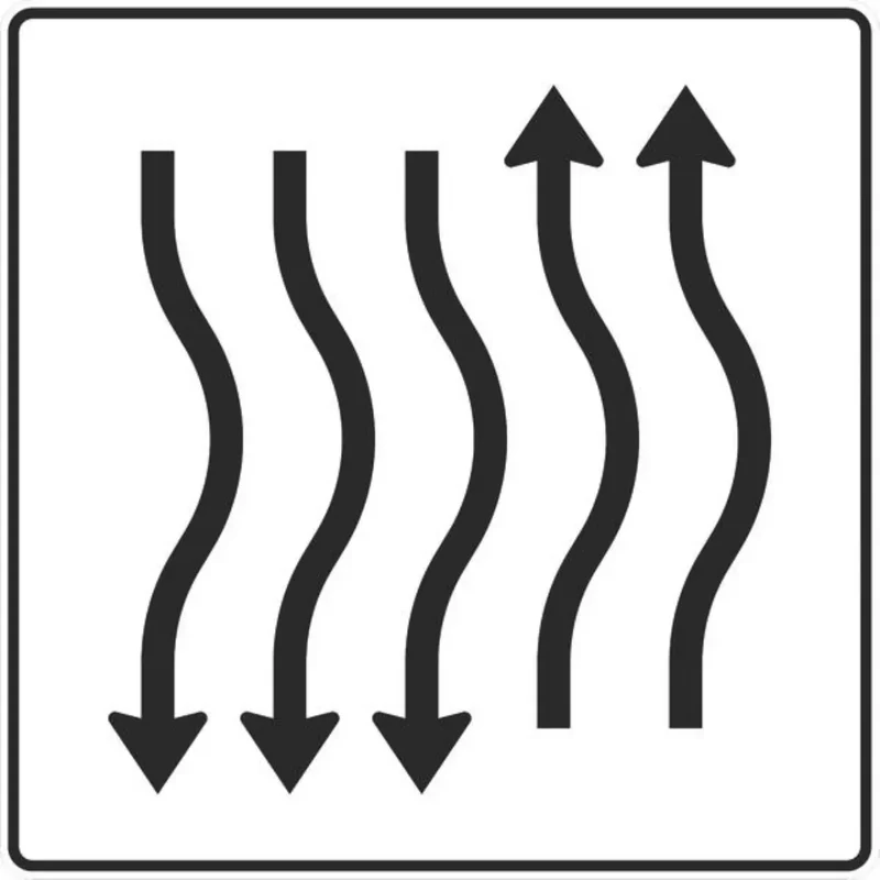 Verkehrszeichen VZ514-27 Verschwenkungstafel kurze Verschwenkung mit Gegenverkehr nach rechts 2-streifig in Fahrtrichtung und 3-streifig in Gegenrichtung