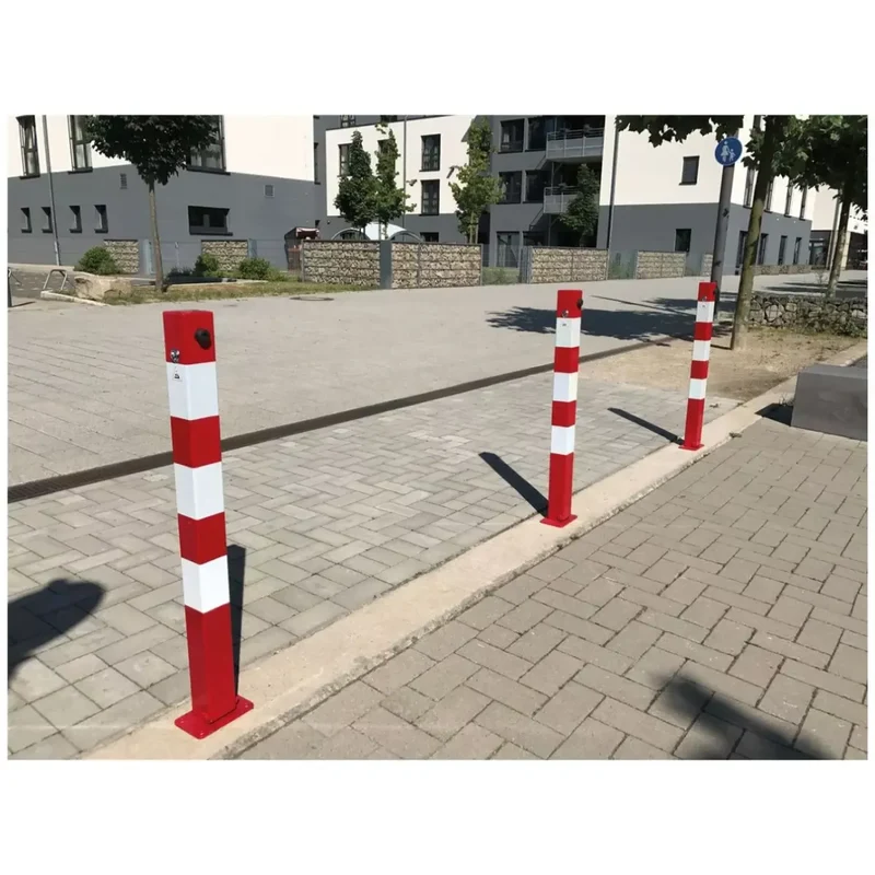 Absperrpfosten umlegbar, 70x70 mm mit Dreikantverschluss