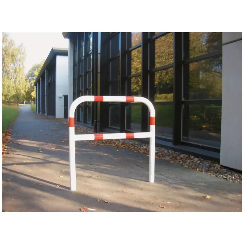 Abweisebügel aus Stahlrohr Ø 48x2,5 mm
