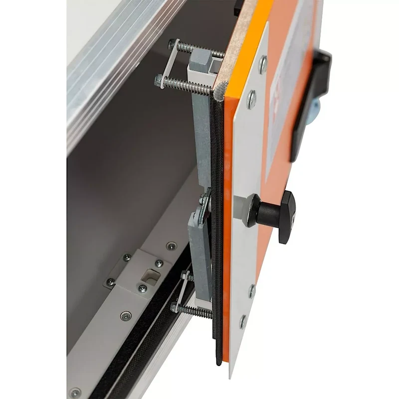 Akku-Ladeschrank, Li-SAFE 8/5 Basic, L.800 x B.660 x H.620 mm, 1 vier-fach 230 V Steckdose, Stapelfüßen, Rauchmelder und Lüftung