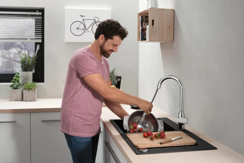 Hansgrohe Schneidebrett Eiche F16 – Passend für S51 SilicaTec & S71 Edelstahlspülen