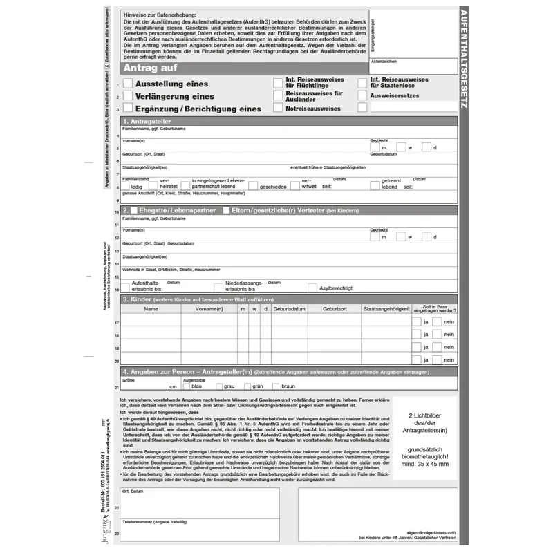 Antrag auf Ausstellung/Verlängerung/Ergänzung/Berichtigung eines Internationalen Reiseausweises/Ausweisersatzes/Notreiseausweises, Deutsch, A4, 100 Stück