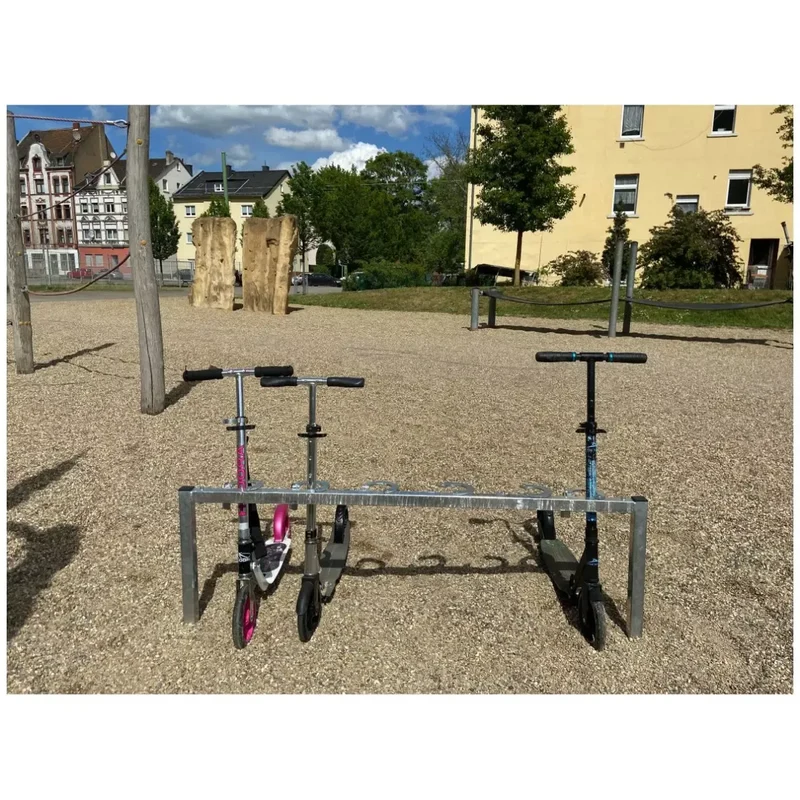 Scooter Reihenparker, ortsfest zum Aufdübeln, verzinkt, zum Einbetonieren